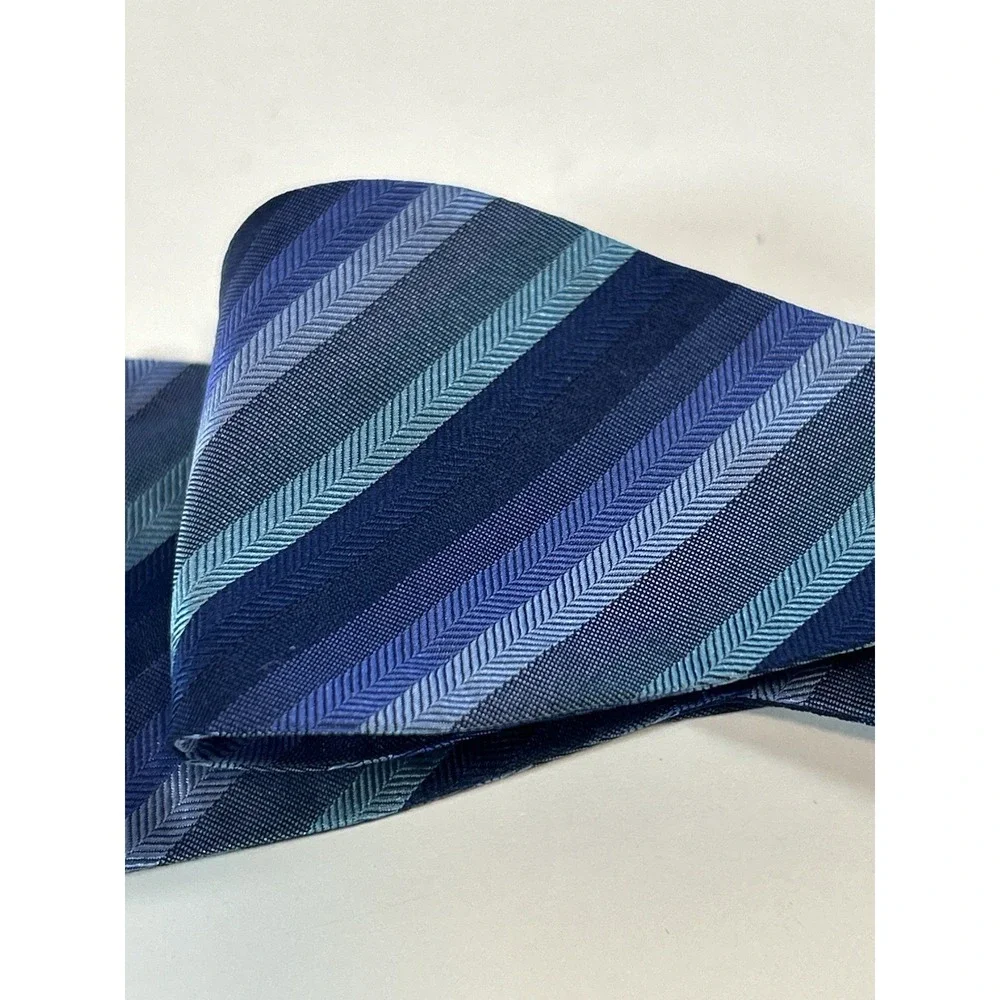 100% Silk Bow Tie Blue‎ Color Wheel  Striped Self Tie Adjustable
